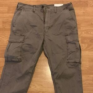 American Eagle Outfitters Men's Charcoal Cargo Pants